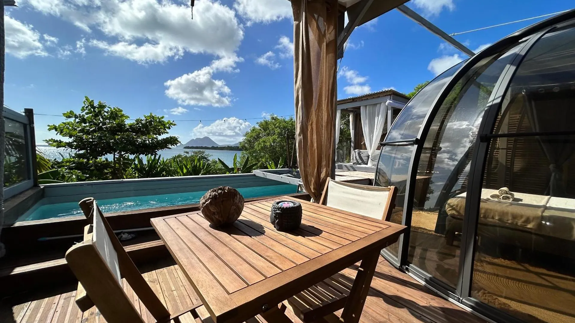 船上ホテル Maison Sur L Eau Dom Nature Lodge & Spa Sainte Luce マルティニーク