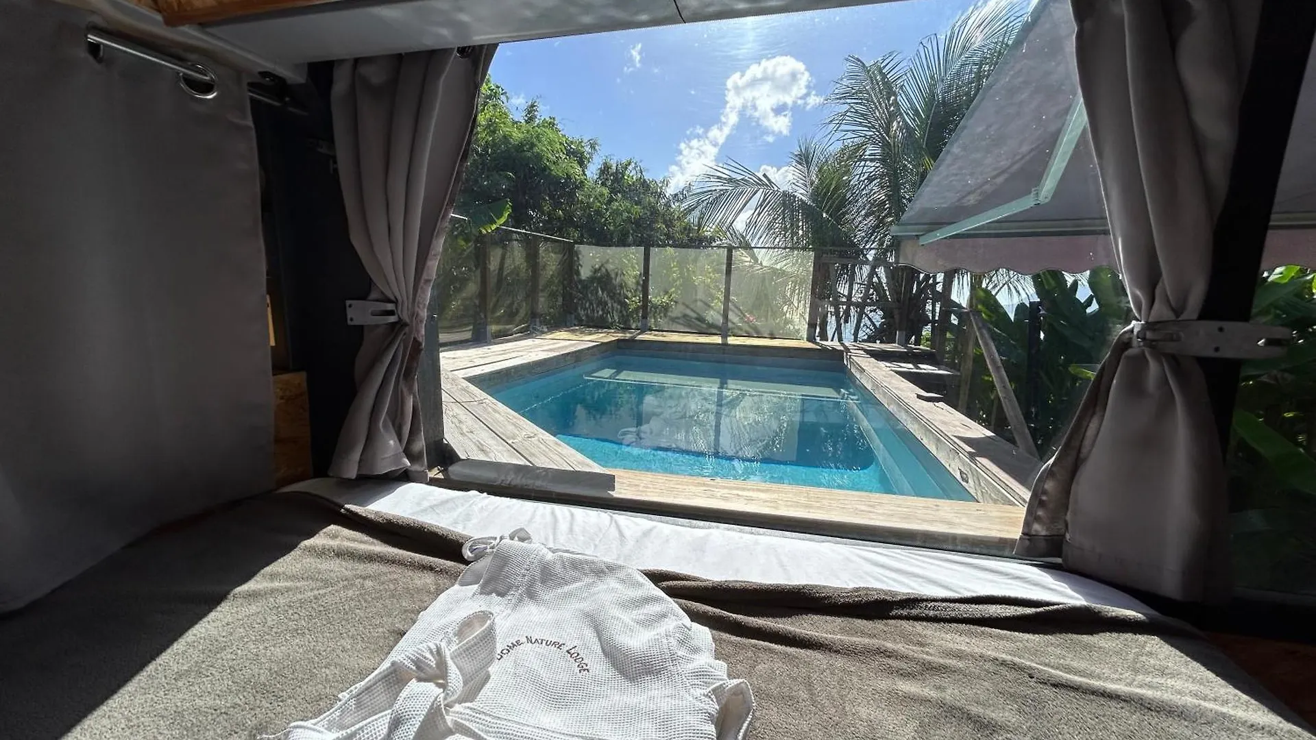 Maison Sur L Eau Dom Nature Lodge & Spa Sainte Luce サント・リュス