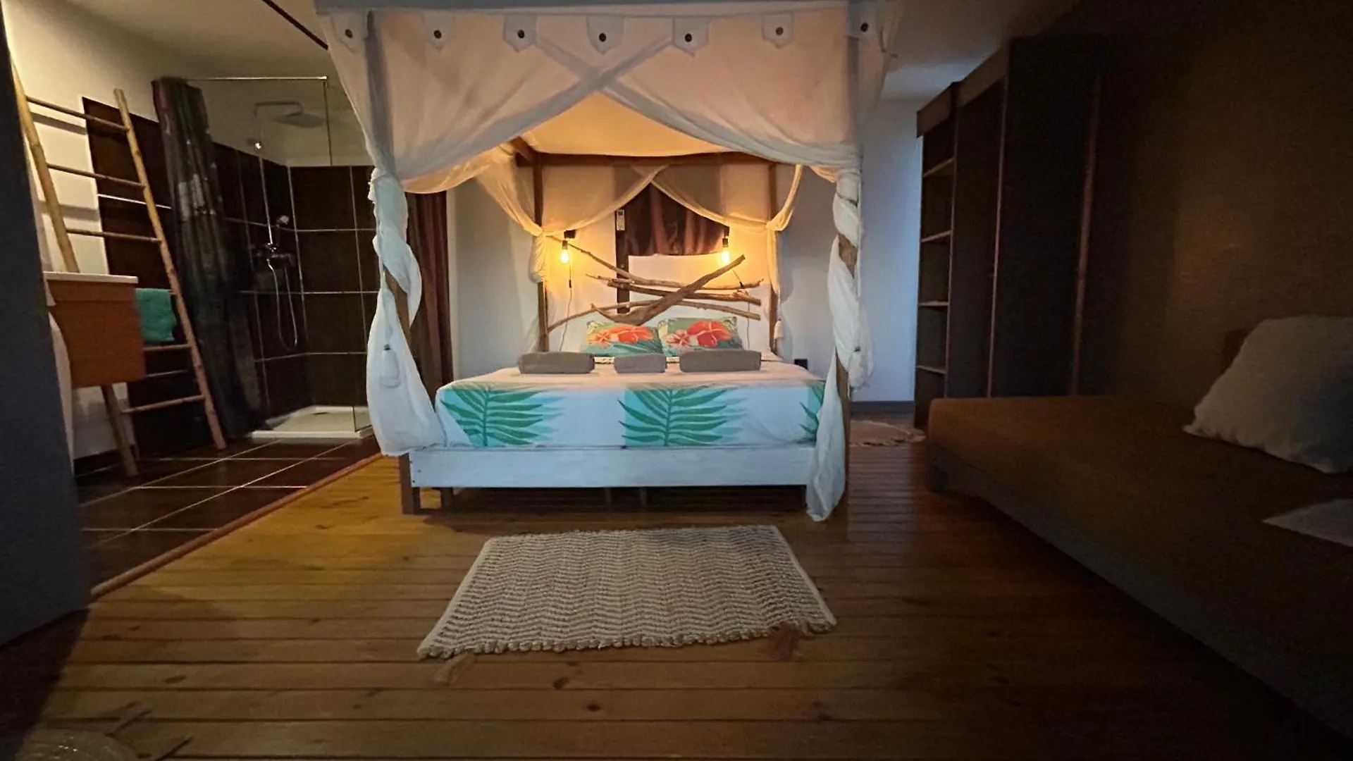 船上ホテル Maison Sur L Eau Dom Nature Lodge & Spa Sainte Luce