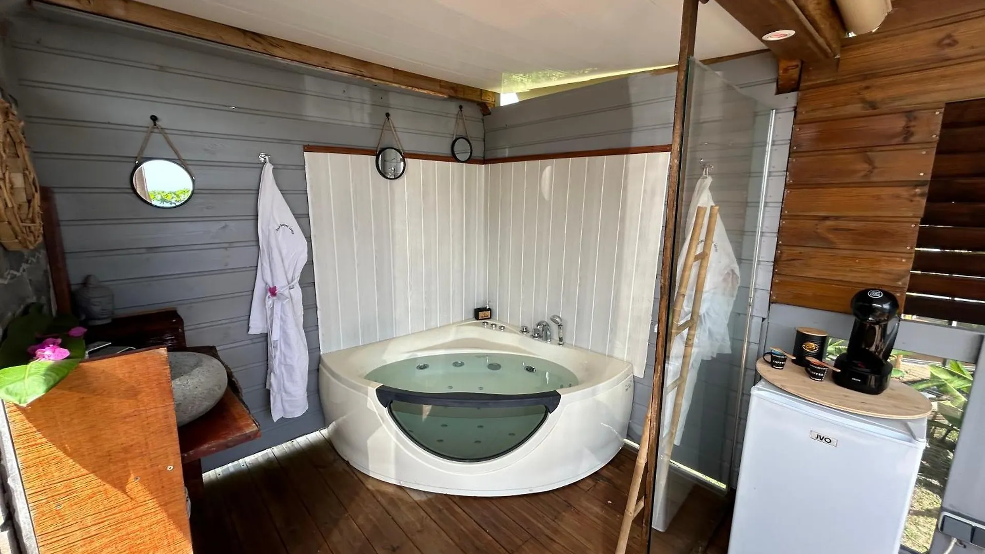 Bateau-hôtel Maison Sur L Eau Dom Nature Lodge & Spa Sainte Luce